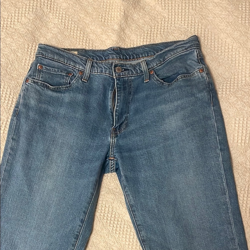 33x32 Levi premium 541